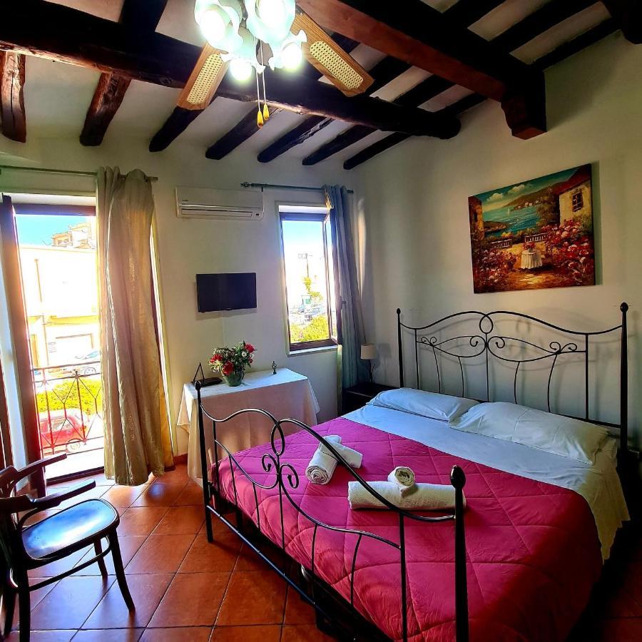 Due Passi Dal Centro Bed & Breakfast Marsala Luaran gambar