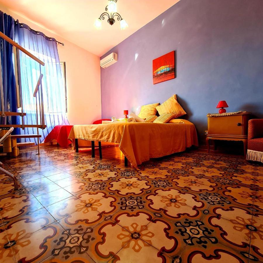 Due Passi Dal Centro Bed & Breakfast Marsala Luaran gambar