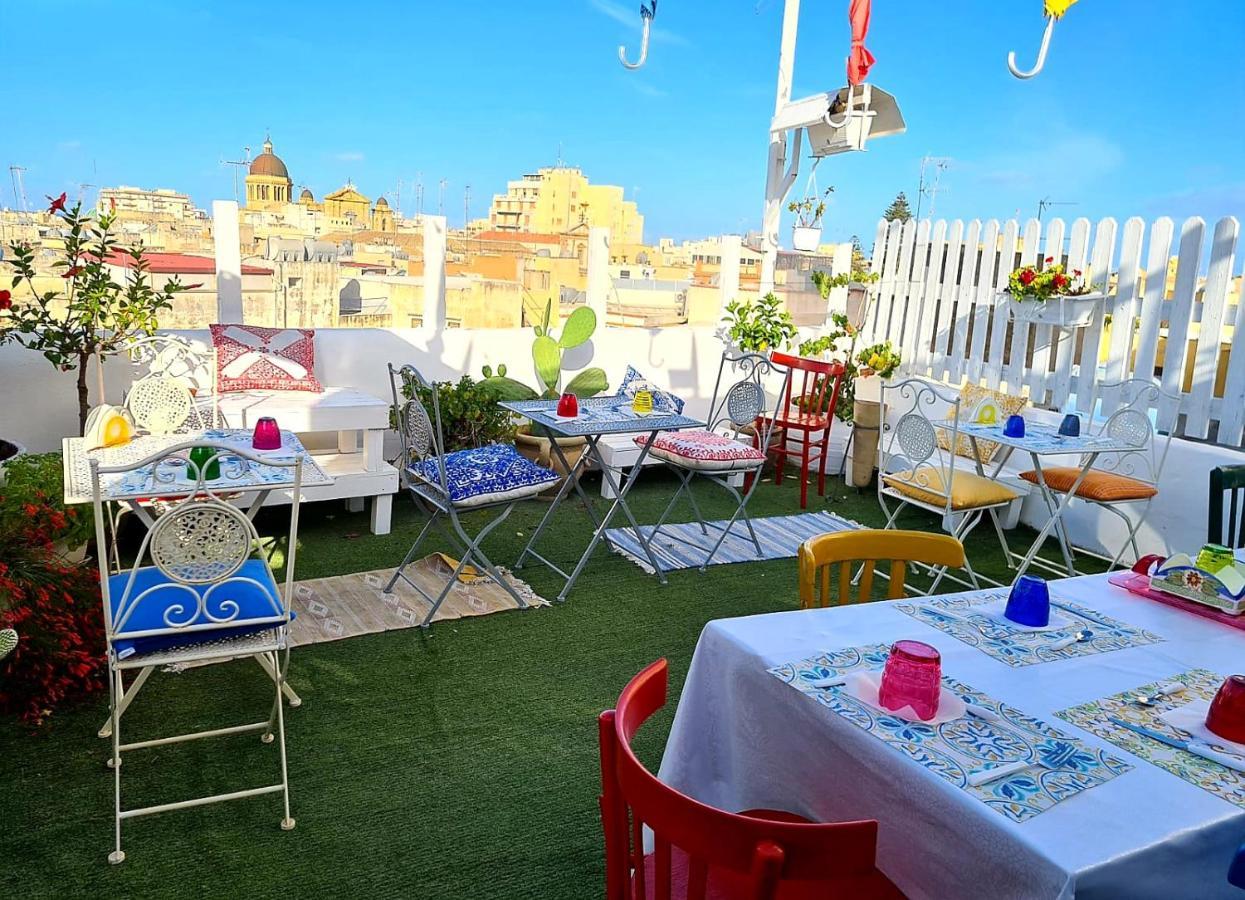 Due Passi Dal Centro Bed & Breakfast Marsala Luaran gambar