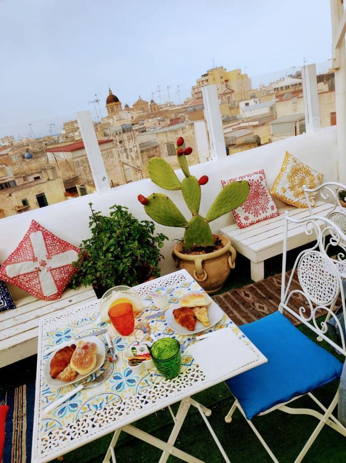 Due Passi Dal Centro Bed & Breakfast Marsala Luaran gambar