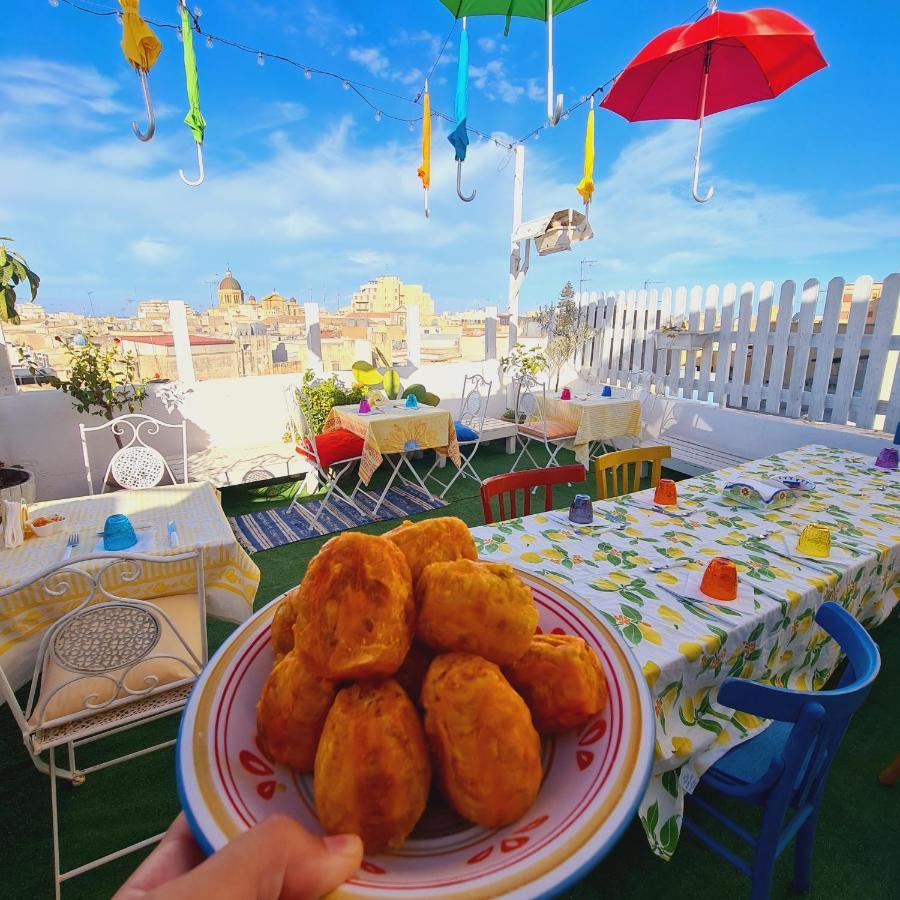 Due Passi Dal Centro Bed & Breakfast Marsala Luaran gambar