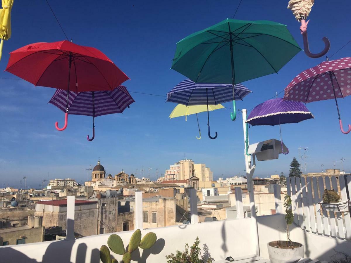 Due Passi Dal Centro Bed & Breakfast Marsala Luaran gambar