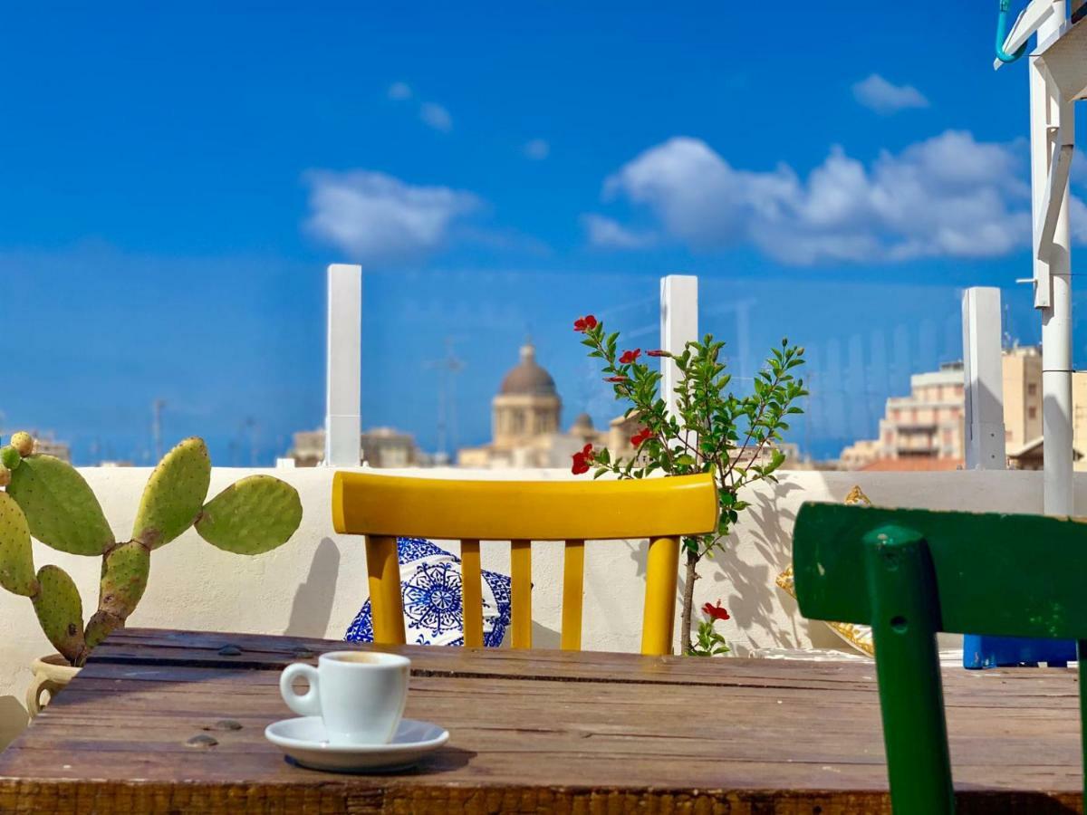Due Passi Dal Centro Bed & Breakfast Marsala Luaran gambar